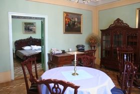 Room at Ostoya002.jpg